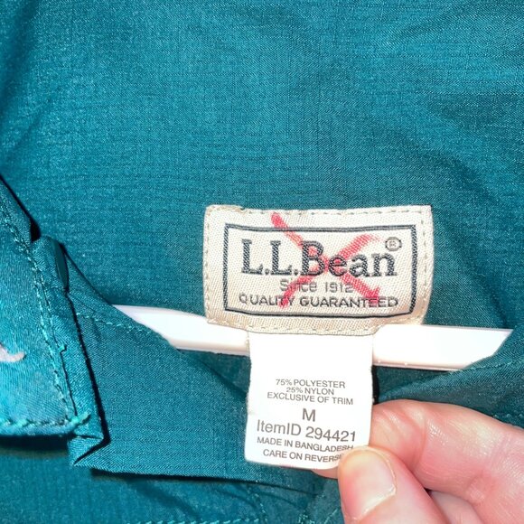 L.L. Bean Womens Teal Button-Up Long Sleeve Shirt With Chest Zip Pocket Size M - Picture 4 of 5